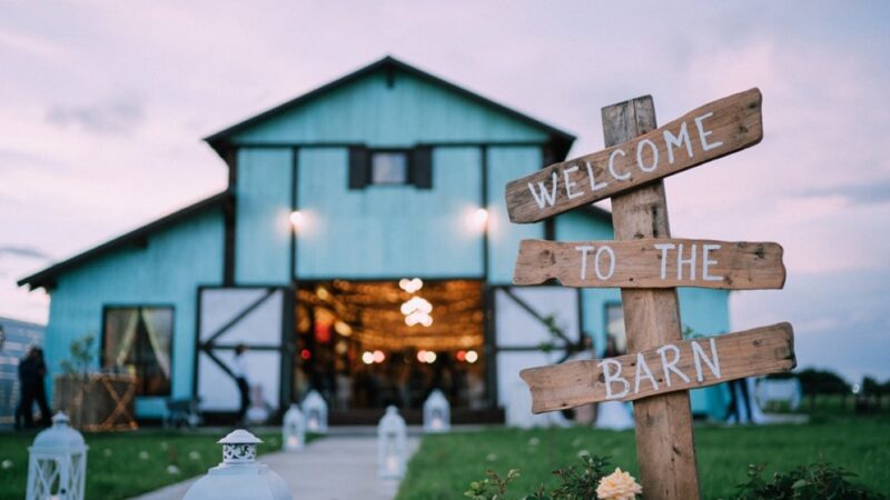 Evenimente la hambar Bucuresti - Artist The Barn